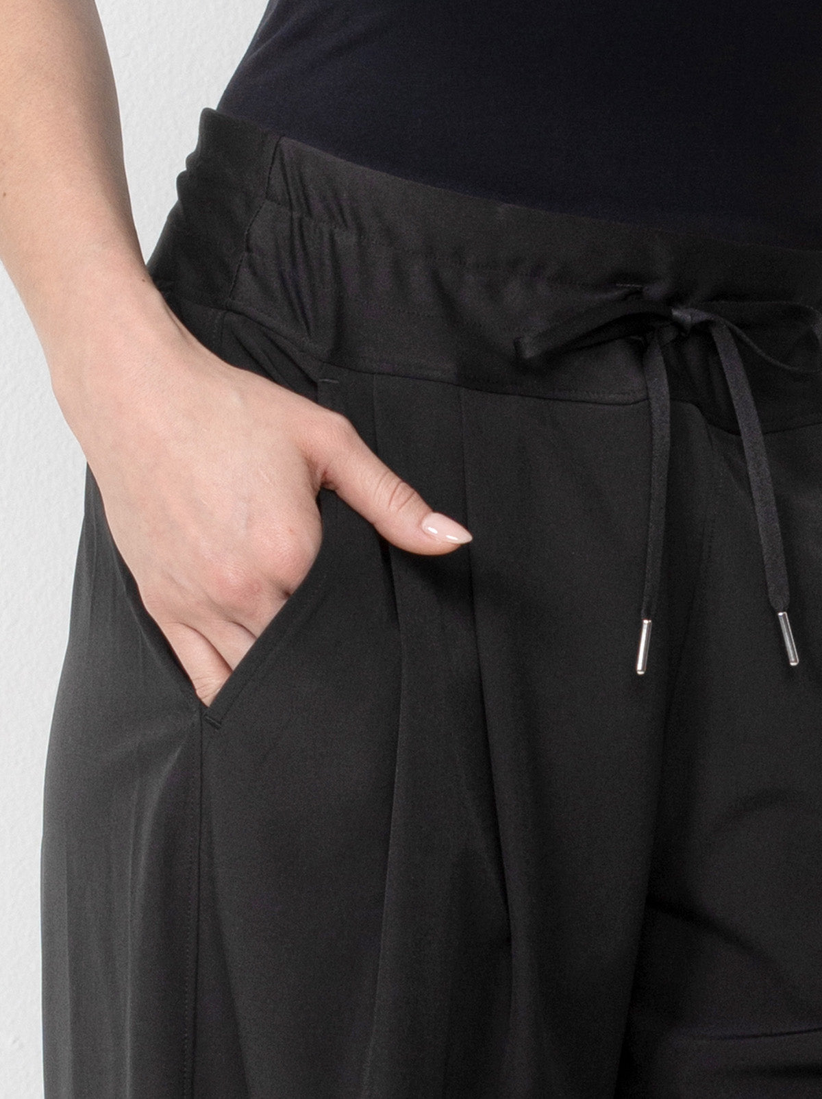 Everyday Wide Leg Pant