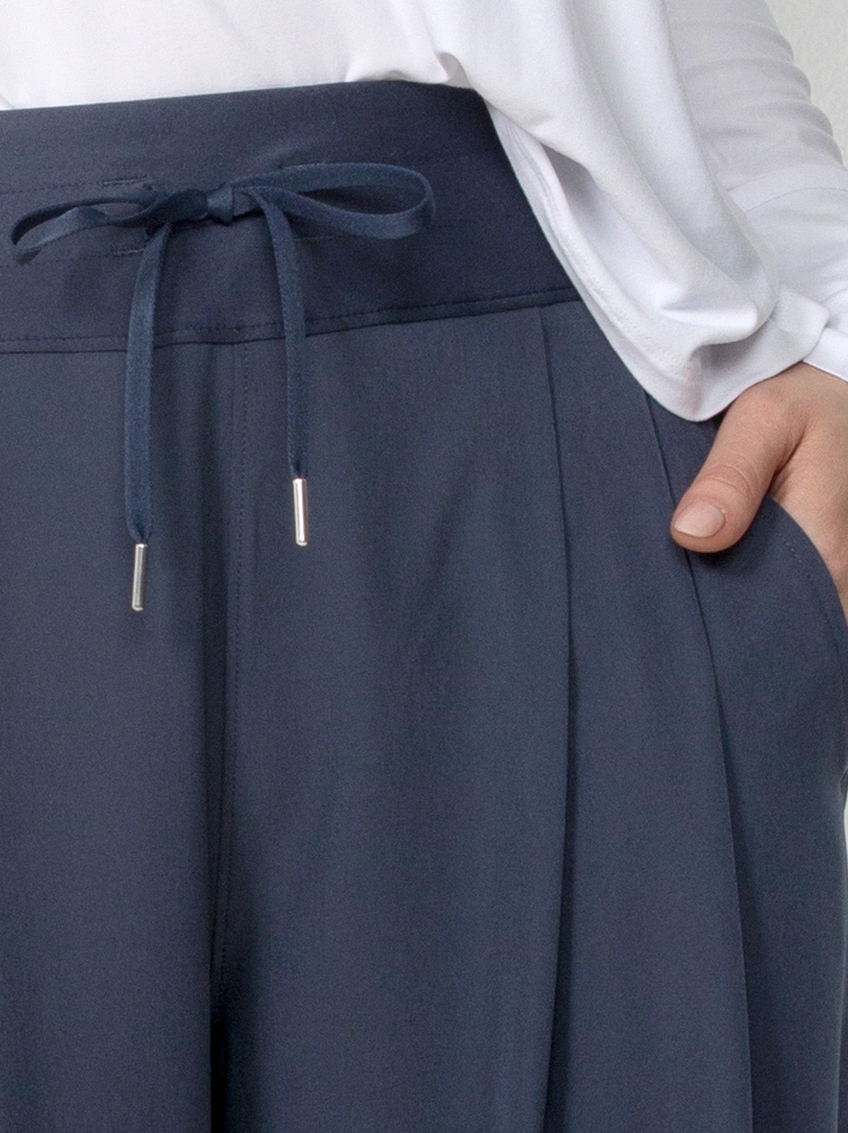 Everyday Wide Leg Pant