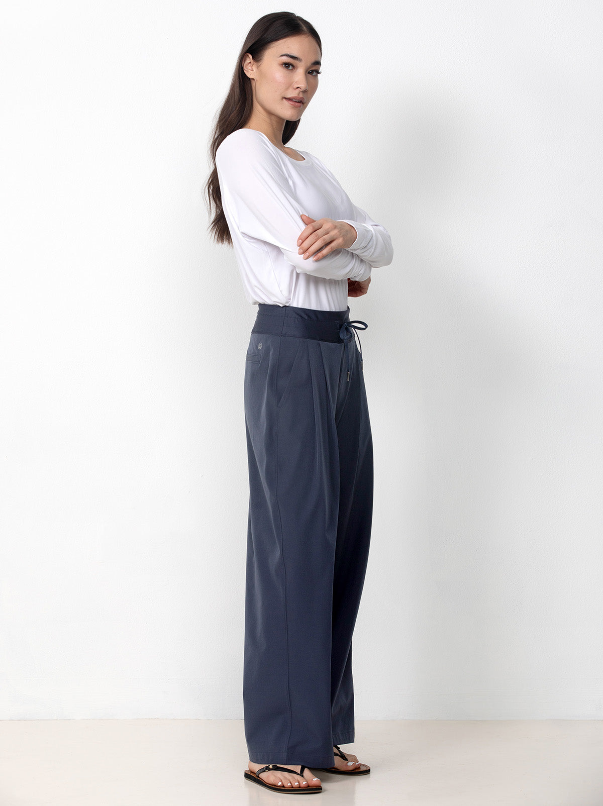 Everyday Wide Leg Pant